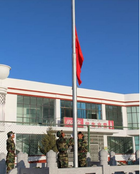 QQ截圖20161216193903.png QQ截圖20161216193903.png